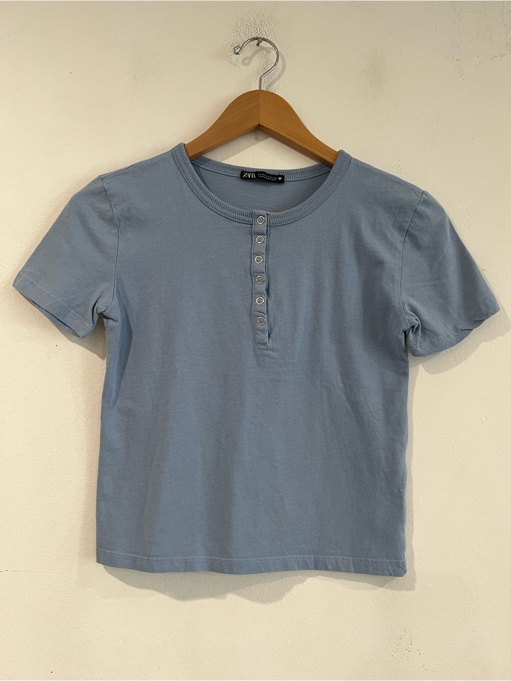 Zara Light Blue Short Sleeve Henley Tee S